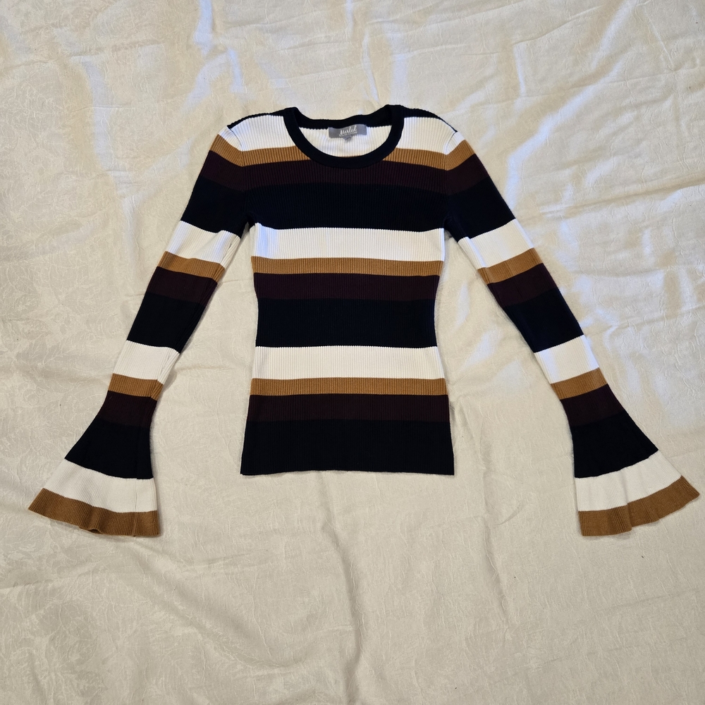 Marled Retro Style Striped Bell Sleeve Sweater